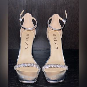 Unisa Womens Fayy Stiletto Heel Pumps (Silver)